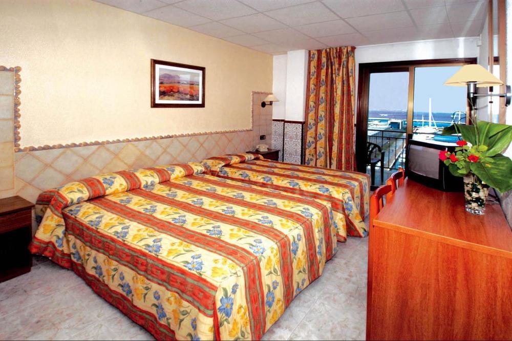 Hotel Univers Roses Eksteriør billede