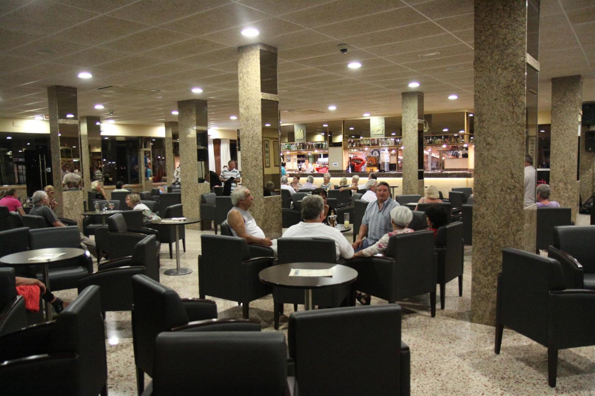 Hotel Univers Roses Eksteriør billede