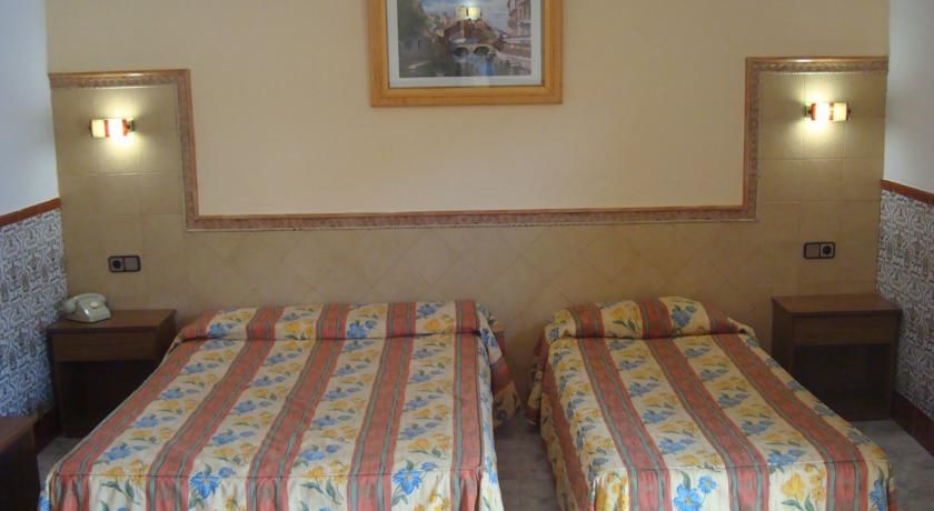 Hotel Univers Roses Eksteriør billede